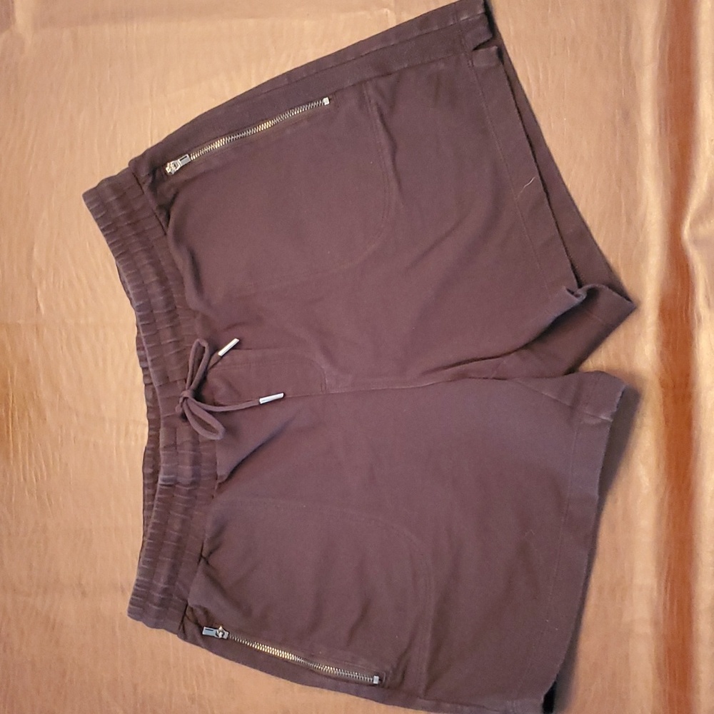 Athletic Works Women's Commuter Shorts Black